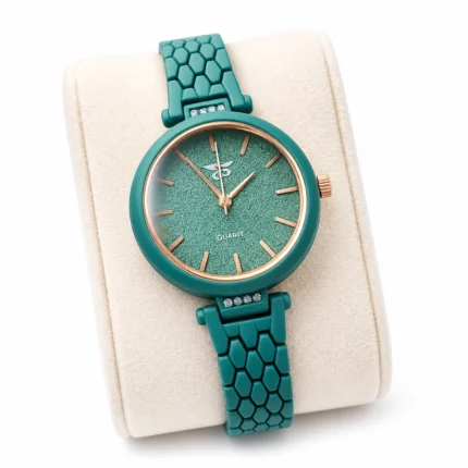 Pilot Quartz Luxury Elegant Strap Watch for Women