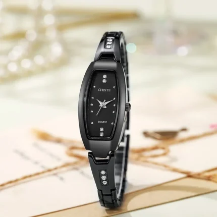 Golden Oval Watch - Stylish and Casual Women's Watch with Small Steel Strap